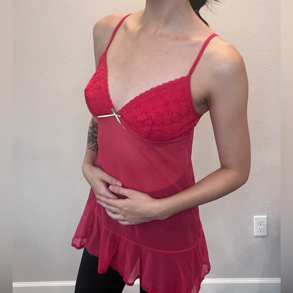 Y2K Victoria secret red slip with gorgeous detailing at the bottom.